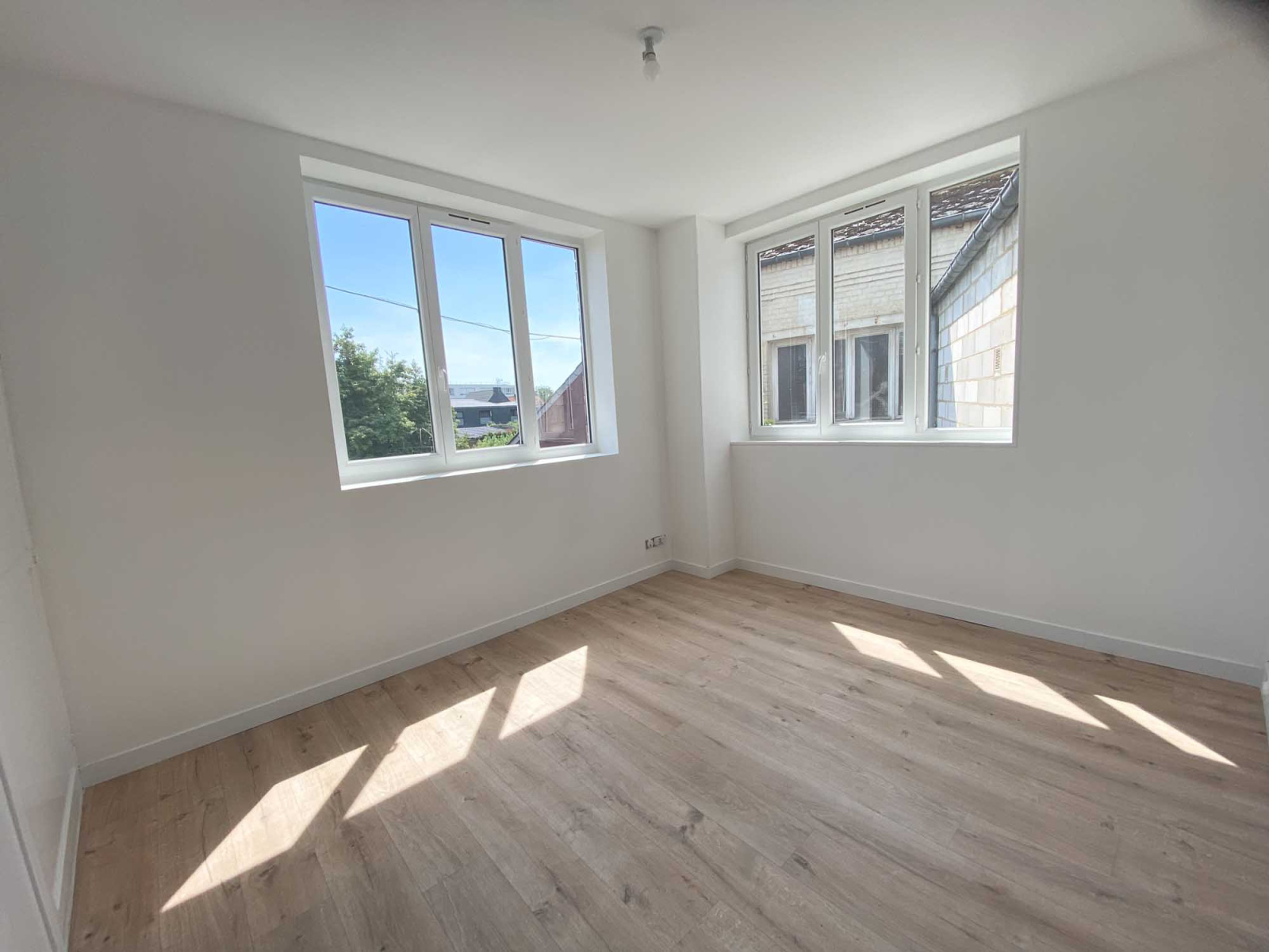 Image_, Immeuble, Jeumont, ref :AT460-9466